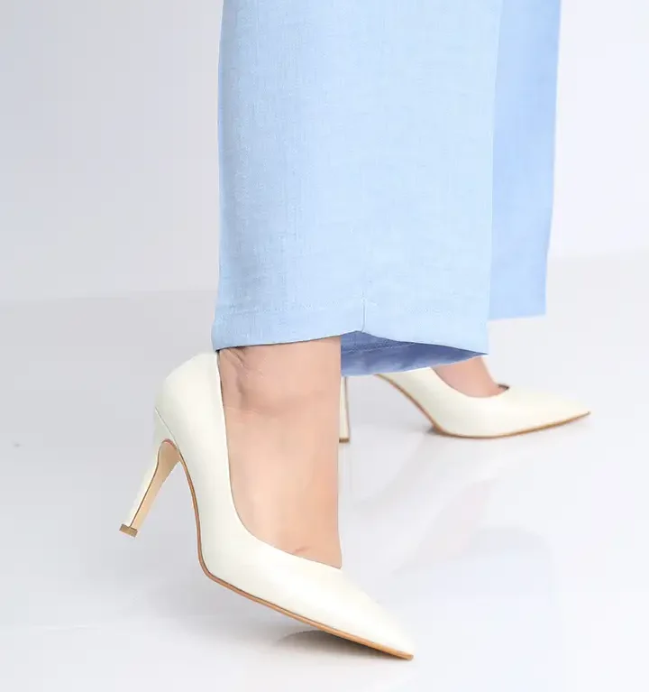 franco banetti laurel pump off white pro