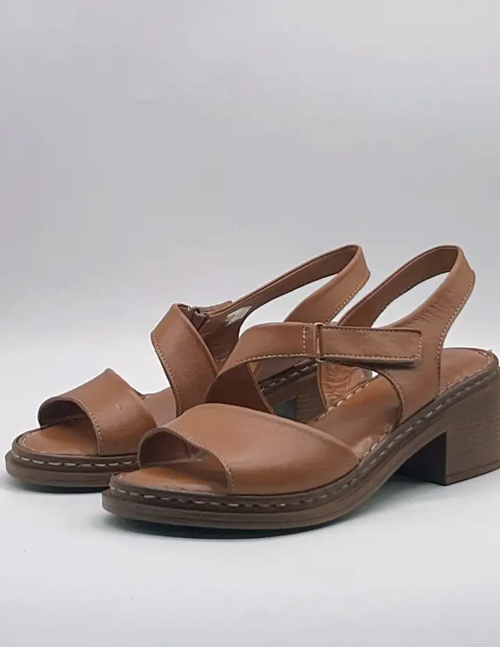 Franco Banetti Lysi Sandals Camel