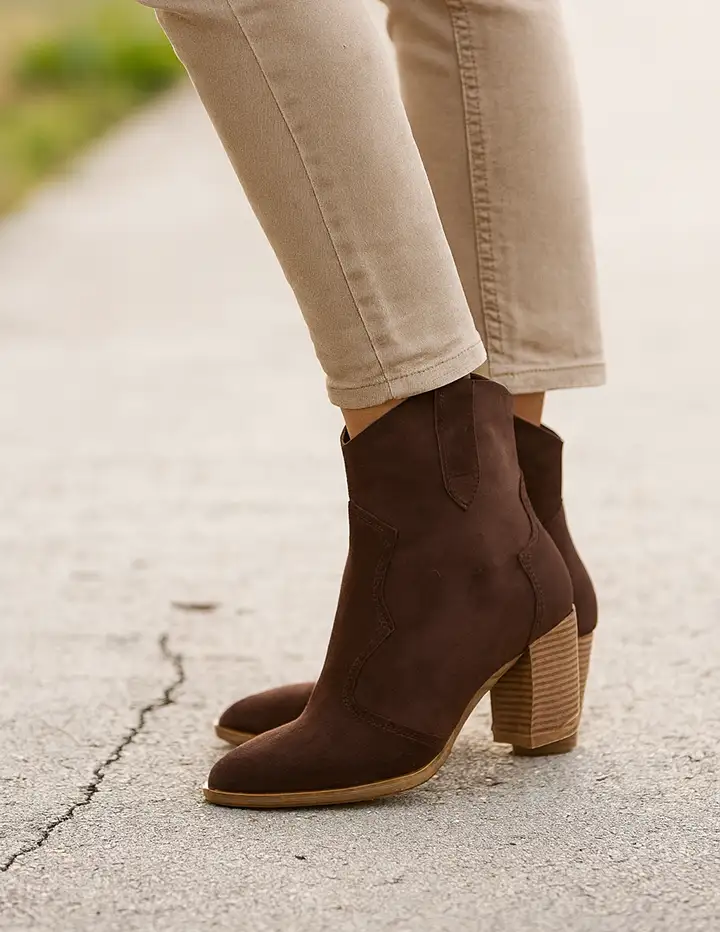 Franco Banetti Coltd Boots Brown