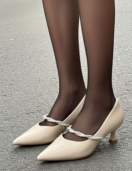 Franco Banetti Vini Pump Beige