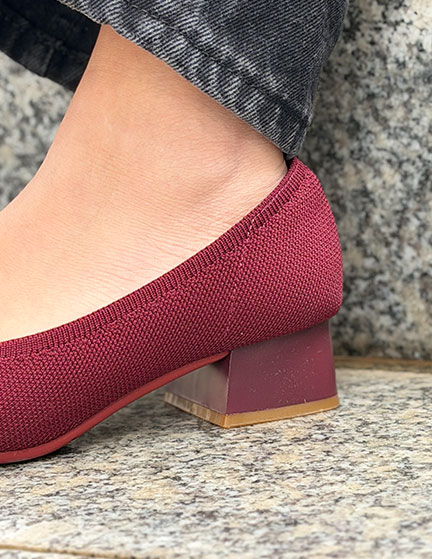Franco Banetti Akira Pump Burgundy Heel